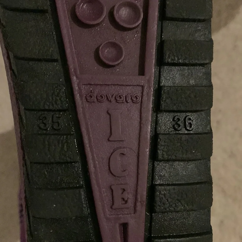 Girls Pajar Moon Boots - Picture 3 of 6